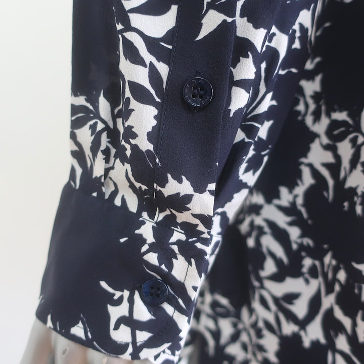 Etro Shadow Floral Print Button Down Tunic Blouse Navy/White Silk Size 44