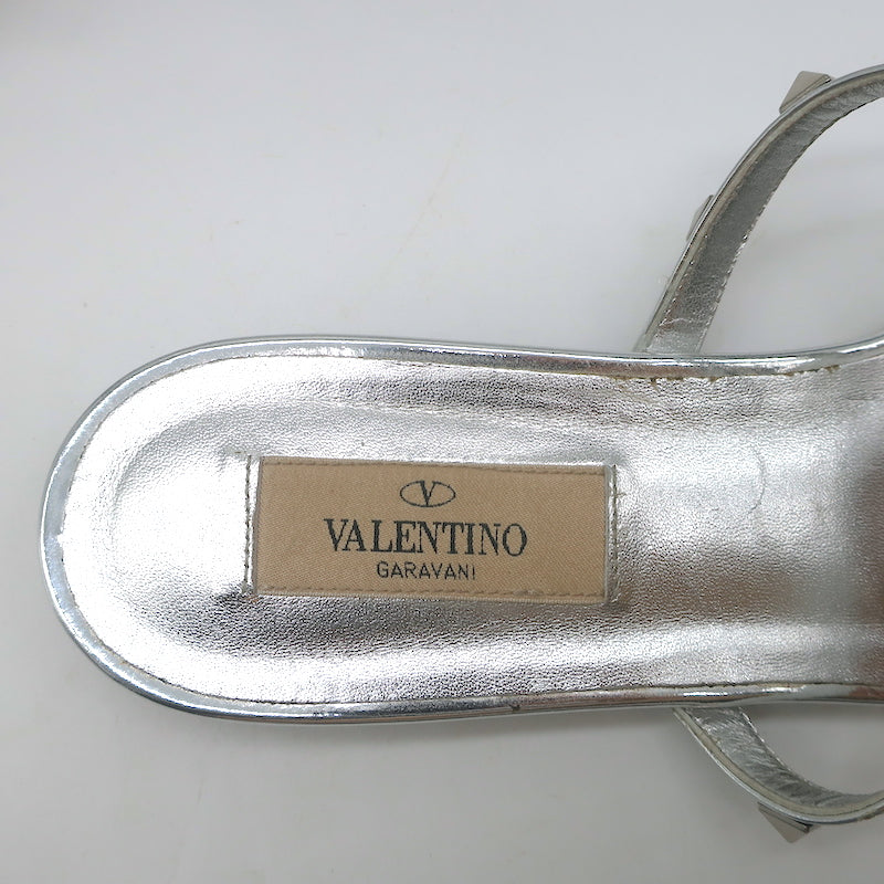 Pre-owned Prada Metallic Silver Leather Ruffle Bag
