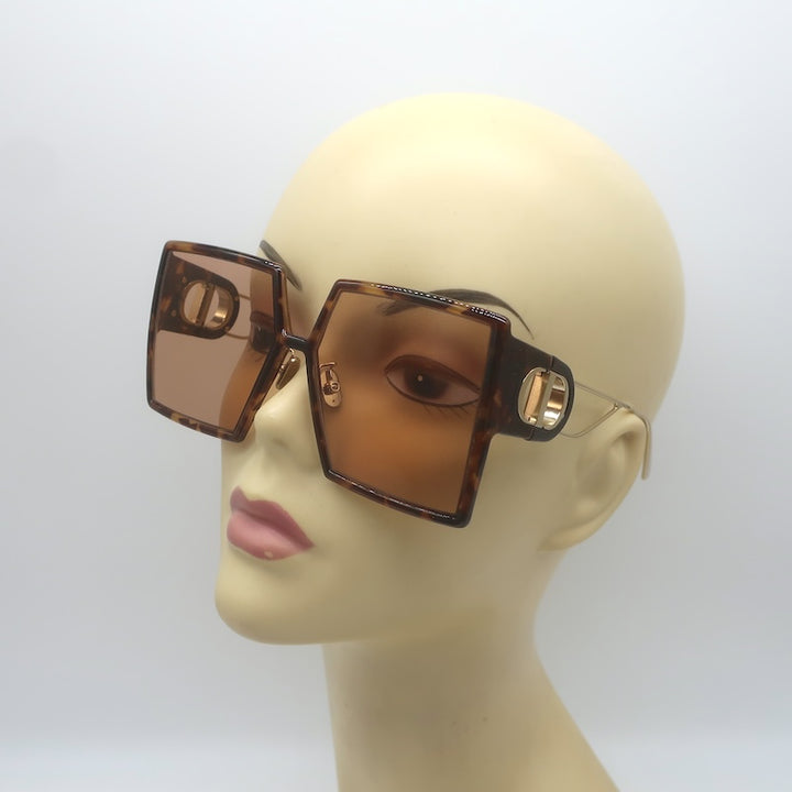 Christian Dior 30Montaigne SU 58mm Square Sunglasses Light Tortoise 26L0