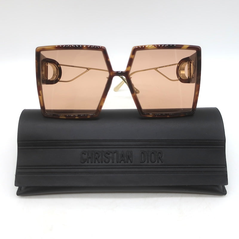Christian Dior 30Montaigne SU 58mm Square Sunglasses Light Tortoise 26L0