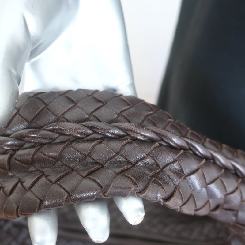 Bottega Veneta Large Veneta Hobo Dark Brown Intrecciato Leather Shoulder Bag