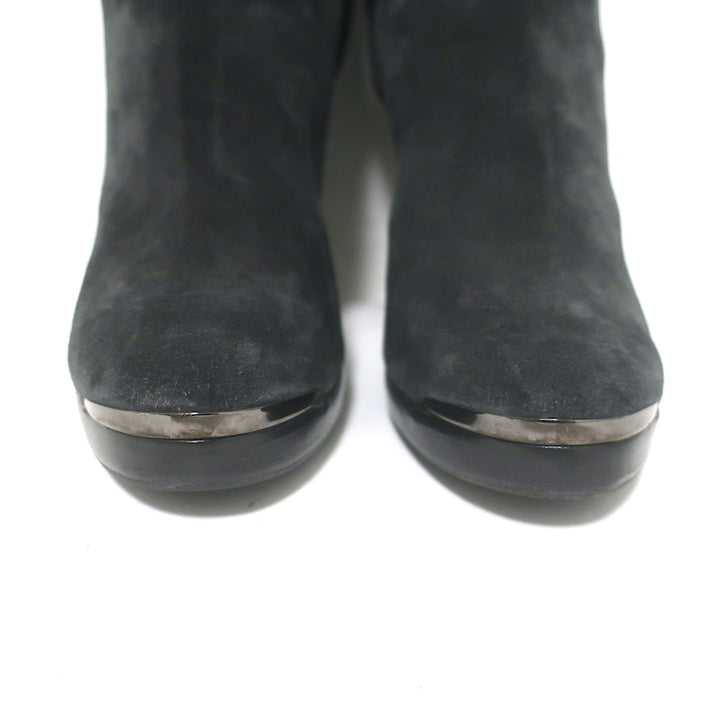 Authentic Lanvin knee-high platform harness boots in gray suede, pre-owned with light scuffs