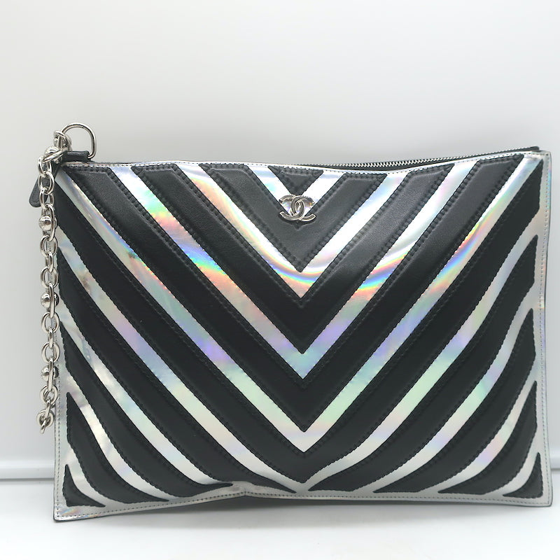 Chanel Holographic Chevron Zip Pouch Black &amp; Silver Medium Wristlet Clutch Bag