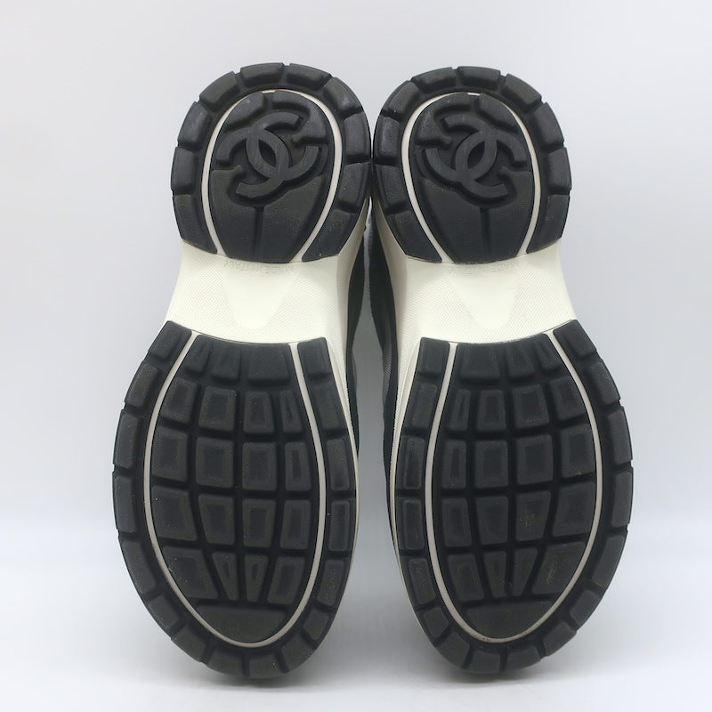 Chanel 22B CC Quilted-Heel Mixed Media Low Top Sneakers Black/Gray Size 35.5