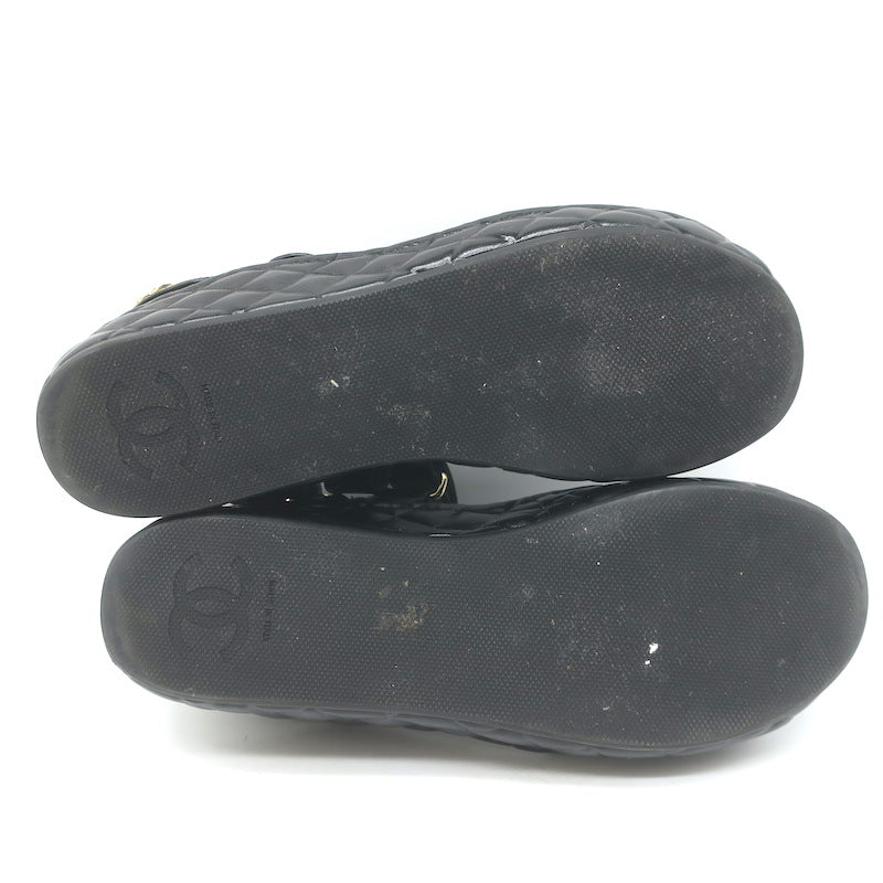 Chanel CC Quilted-Platform Dad Sandals Black Shiny Calfskin Leather Size 38