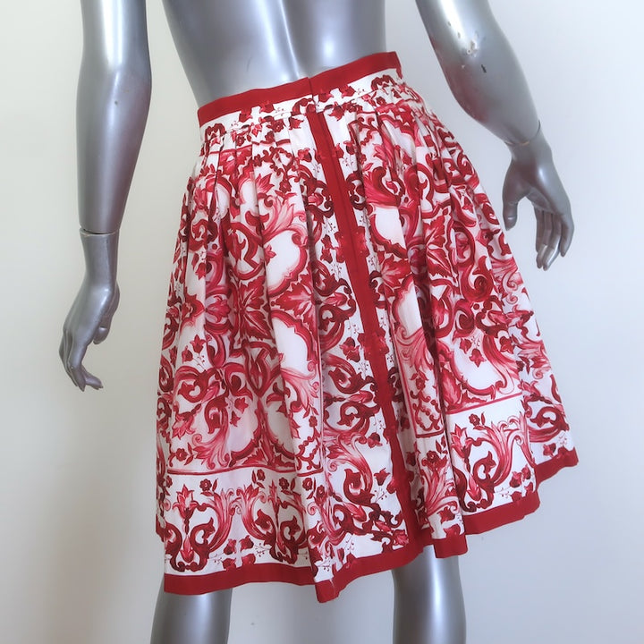 Dolce &amp; Gabbana Majolica Print Pleated Mini Skirt Red/White Poplin Size 40
