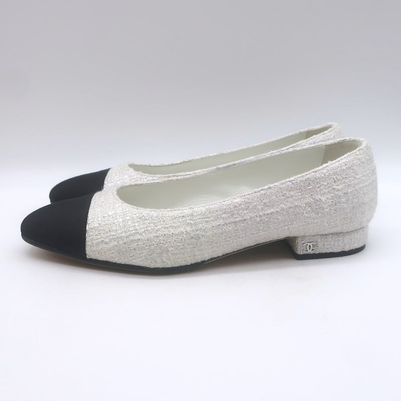 Chanel 24S Bicolor Cap Toe Metallic Tweed Ballet Flats White &amp; Black Size 37.5