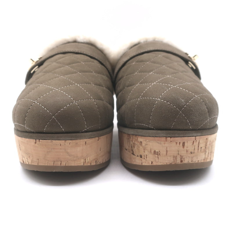 Chanel 21B CC Turnlock Cork-Platform Shearling Mules Taupe Quilted Suede Size 39