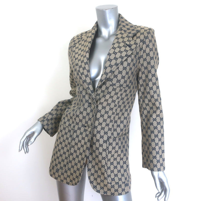 Gucci GG jacquard canvas two-button blazer in beige, size 38 — authentic pre-owned luxury in excellent condition