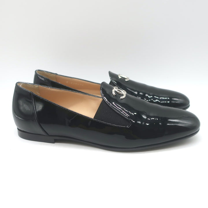 Chanel CC Smoking Slippers Black Patent Leather Size 38.5 Slip-On Loafers
