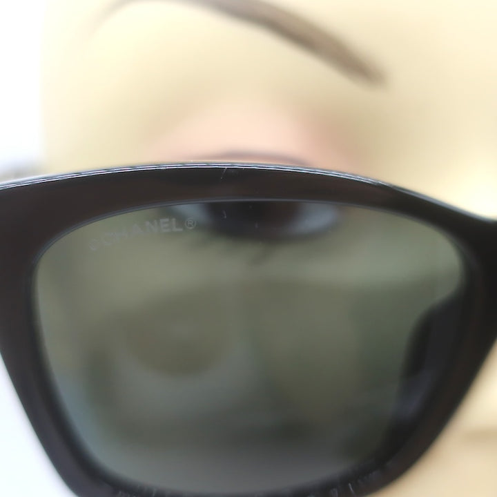 Chanel 5484 CC Quilted-Side 54mm Square Sunglasses Black