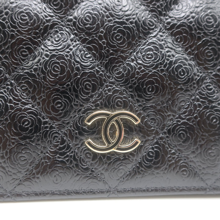 Chanel Camellia-Embossed Quilted Leather L Yen Continental Wallet Black