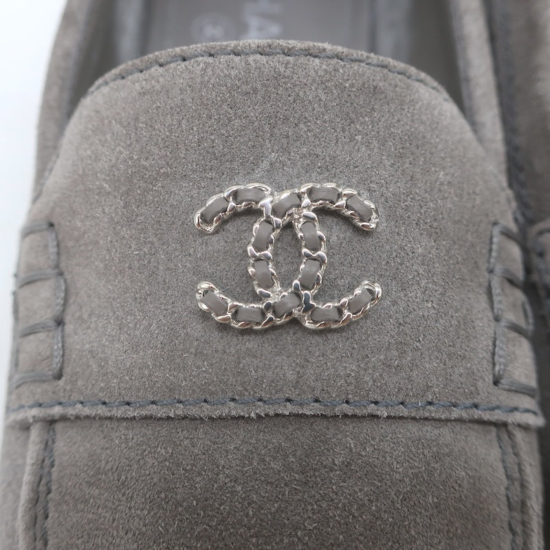 Chanel Chain-Trimmed CC Loafers Gray Suede Size 37
