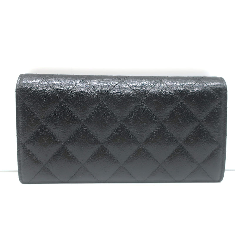 Chanel Camellia-Embossed Quilted Leather L Yen Continental Wallet Black