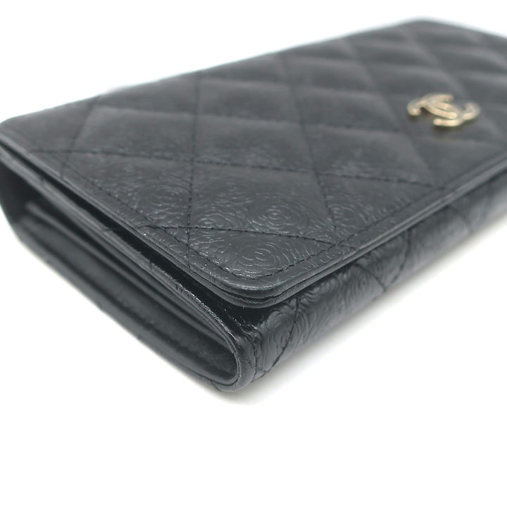 Chanel Camellia-Embossed Quilted Leather L Yen Continental Wallet Black