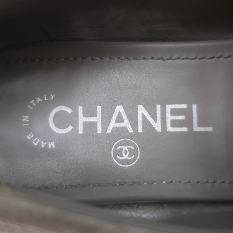 Chanel Chain-Trimmed CC Loafers Gray Suede Size 37