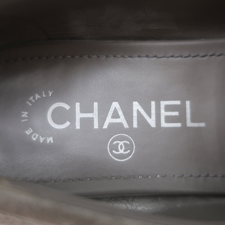 Chanel Chain-Trimmed CC Loafers Gray Suede Size 37