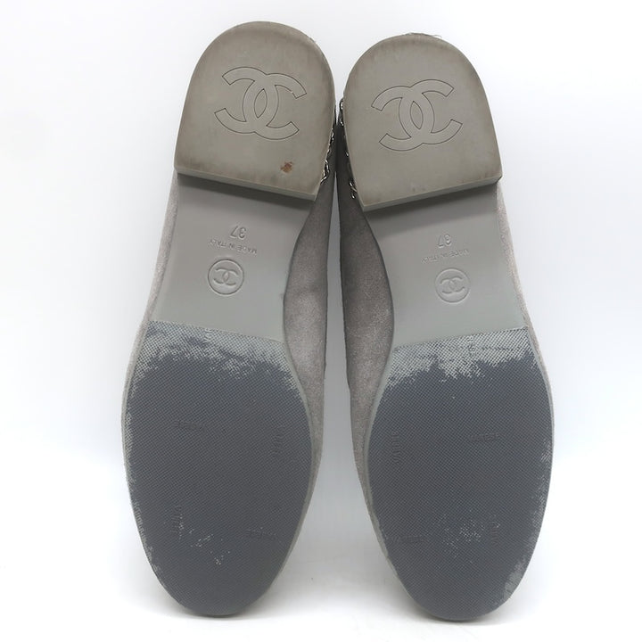 Chanel Chain-Trimmed CC Loafers Gray Suede Size 37
