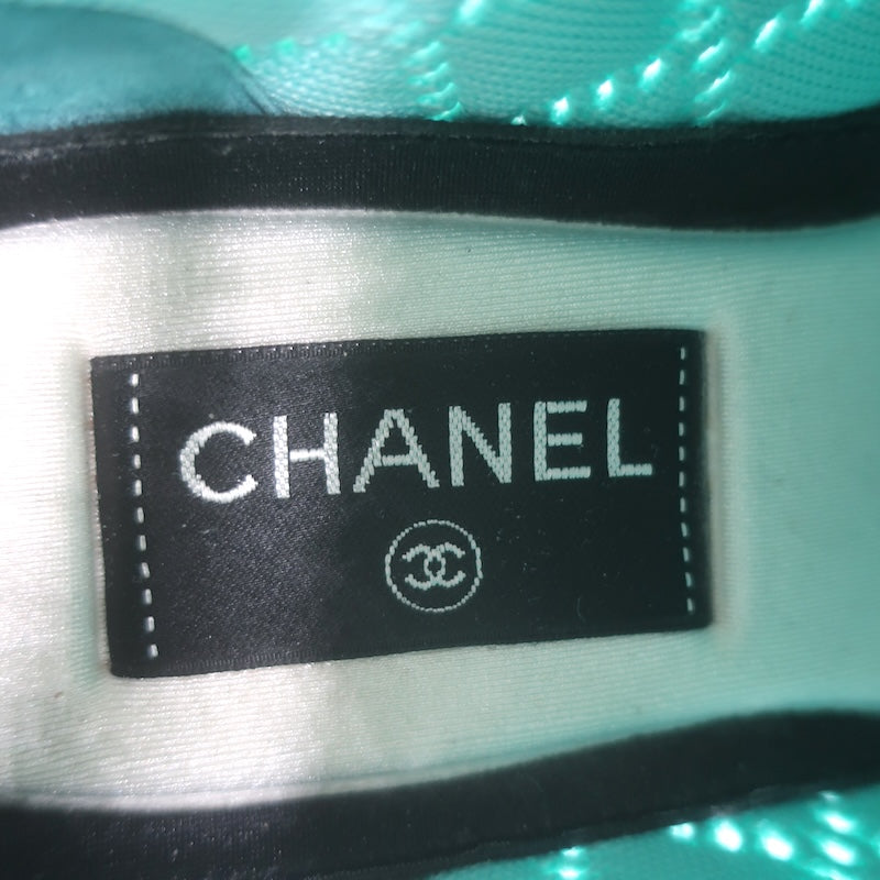 Chanel Quilted Knit Low Top Sneakers Blue Size 37.5