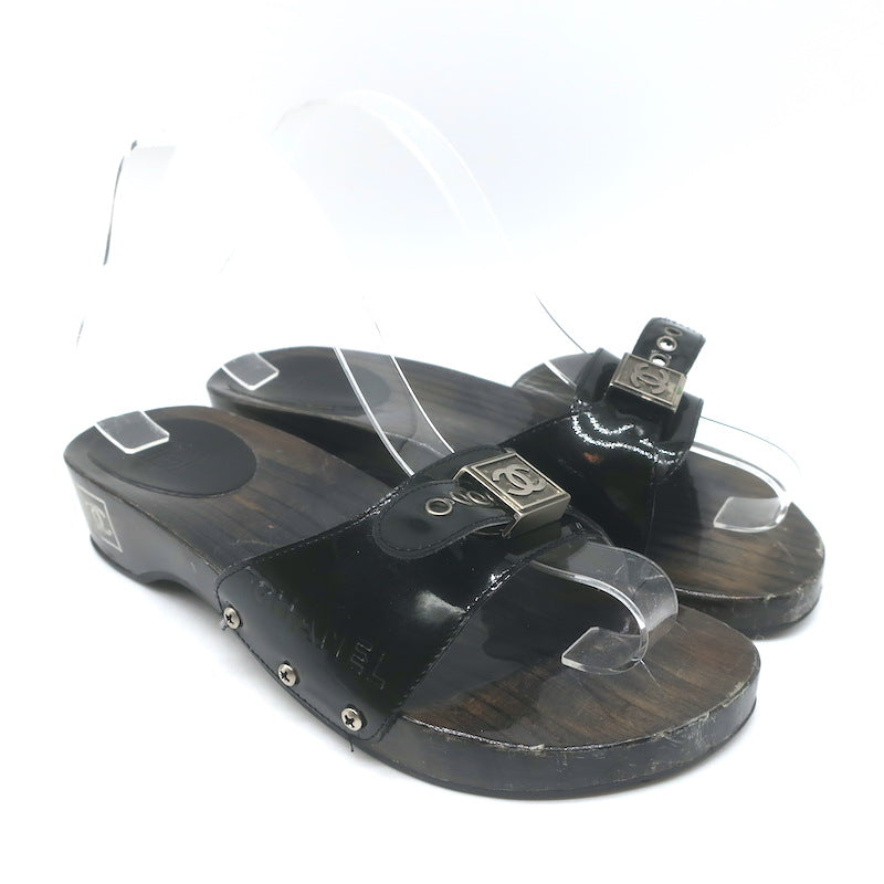 Vintage Chanel 04P Lacquered Wood CC Clog Sandals Black Patent Leather Size 39