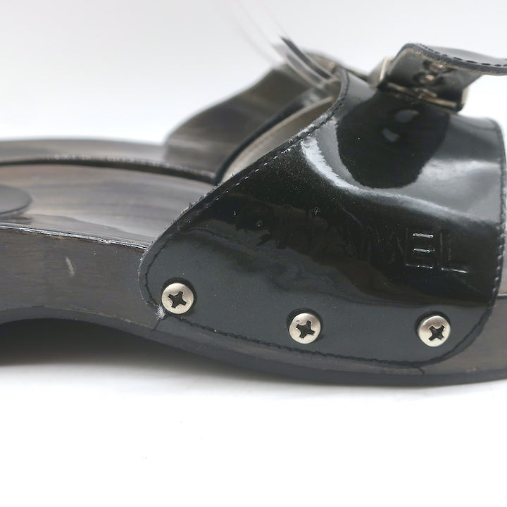 Vintage Chanel 04P Lacquered Wood CC Clog Sandals Black Patent Leather Size 39