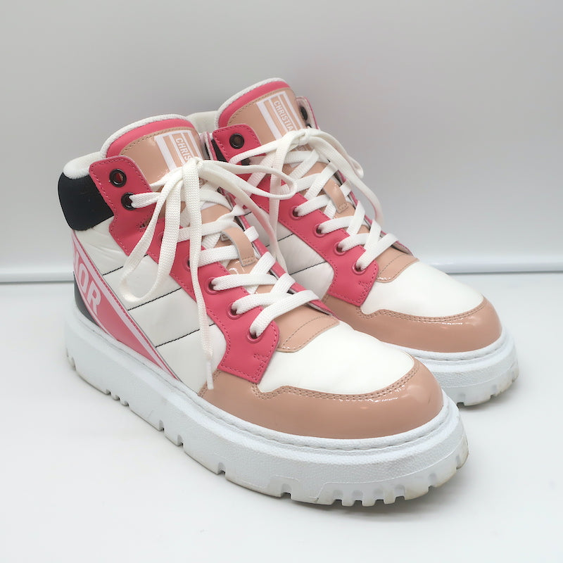 Louis Vuitton Authentic Women's Shoes Size 5 Pink Leather Sneakers  Very Clean