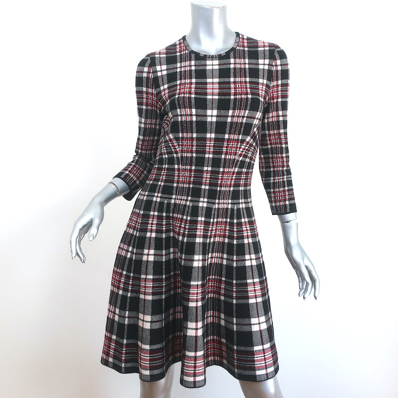 Alexander McQueen Plaid Knit Fit & Flare Dress Black/Red Wool Size Large Alexander McQueen Plaid Knit Fit & Flare Dress Black/Red Wool Size Large