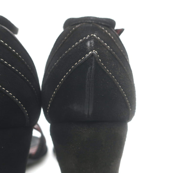 Vintage Chanel 03A Crisscross Ankle Strap Sandals Black Suede Size 39.5