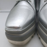 Stella McCartney Elyse platform sneakers in silver faux leather, authentic pre-owned, EU 39