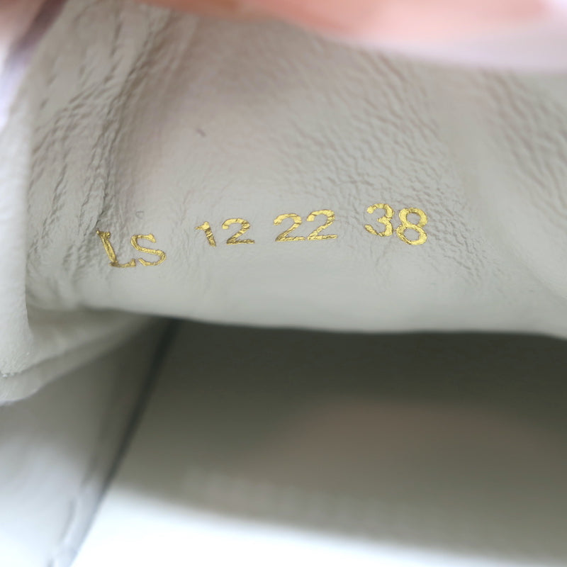 Christian Dior Walk&