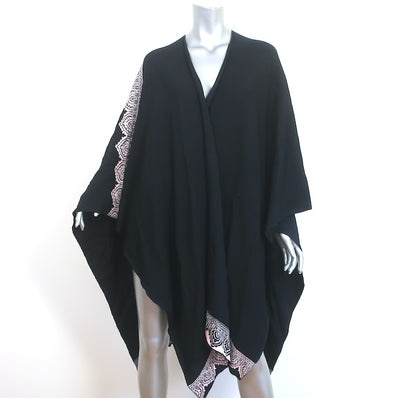 Pre-loved/Used St. John Women's Scarves: $499