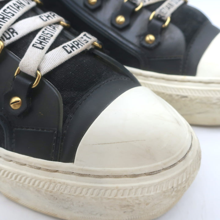 Christian Dior Walk&