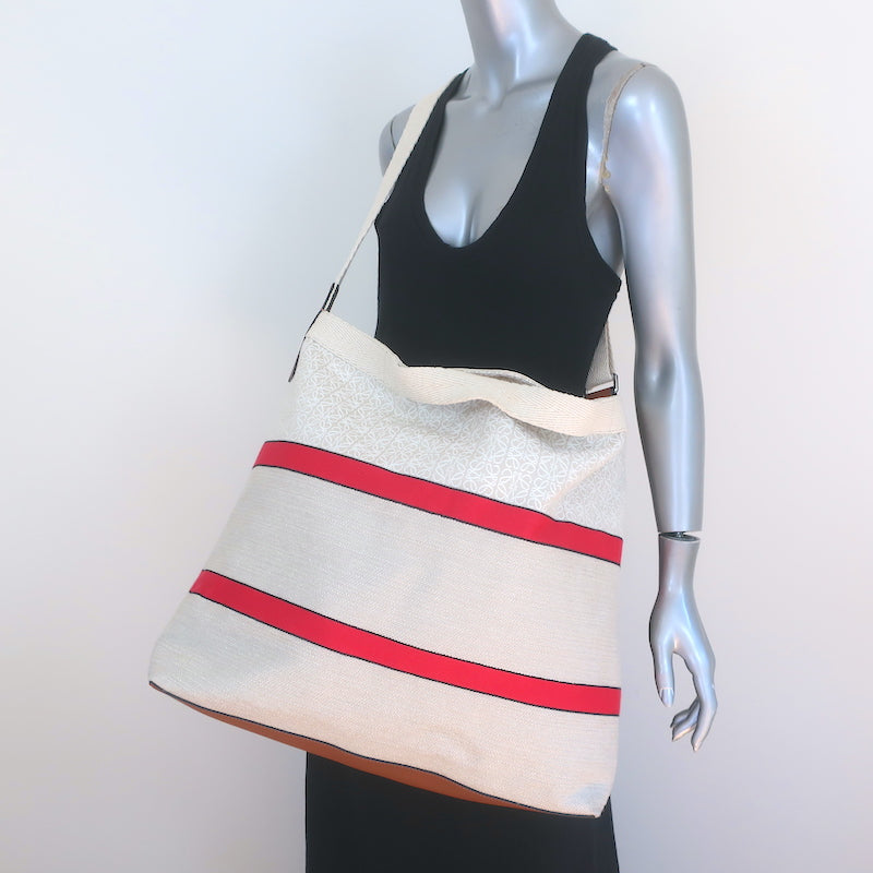 Pre-loved/Used Loewe Handbags: $799