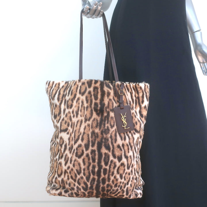 Pre-loved/Used Yves Saint Laurent Handbags: $950
