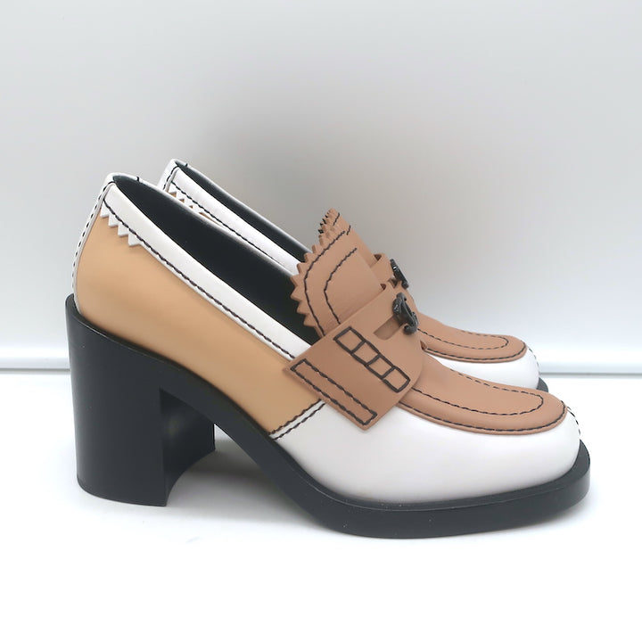 Chanel CC Penny Loafer Pumps Beige &amp; Cream Leather Size 36 NEW