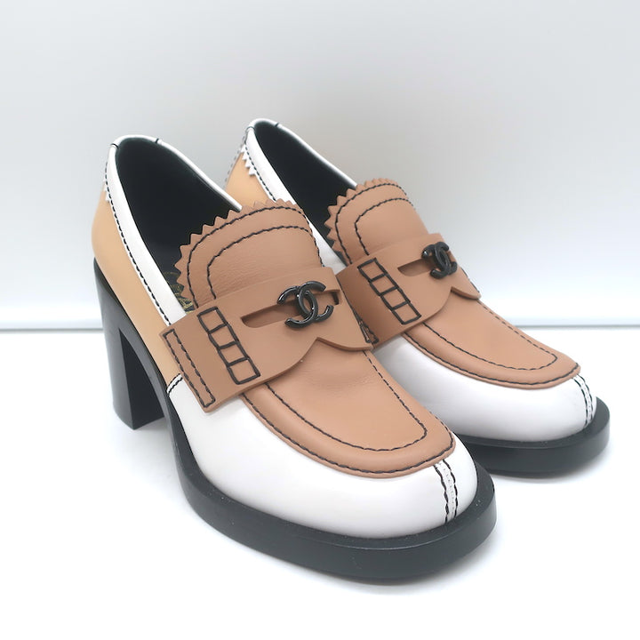Pre-loved/Used Chanel Women&