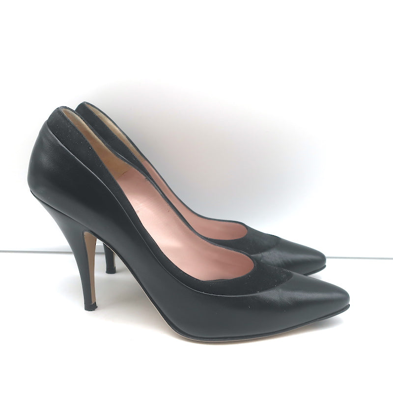 Salvatore Ferragamo Pumps Black Suede-Trimmed Leather Size 8 Pointed Toe Heels