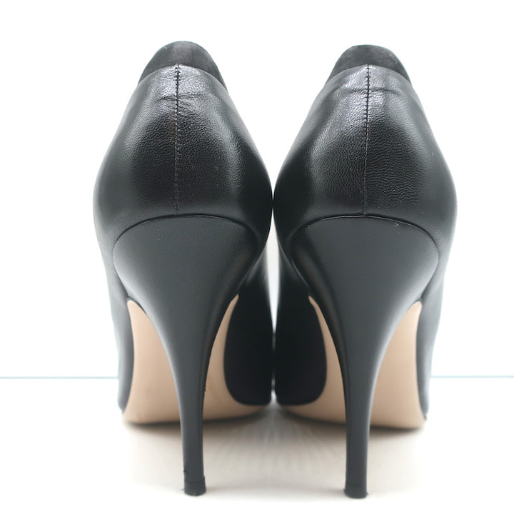 Salvatore Ferragamo Pumps Black Suede-Trimmed Leather Size 8 Pointed Toe Heels