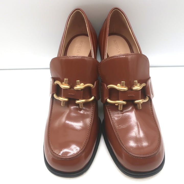 Bottega Veneta Monsieur Bit loafer pumps in brown polished leather, authentic pre-owned, gently worn