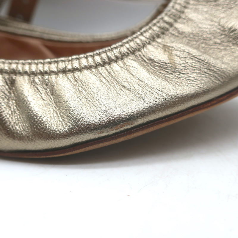 Pre-owned Valentino Love Latch ankle-wrap ballet flats in gold metallic leather, gently worn luxury Italian craftsmanship