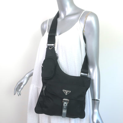 Pre-loved/Used Prada Handbags: $725