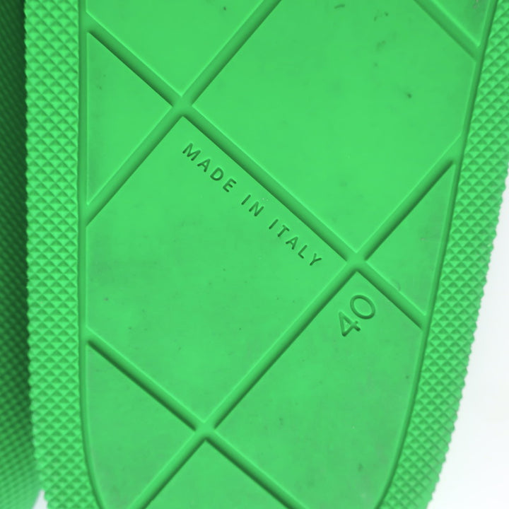 Bottega Veneta The Slider Quilted Rubber Pool Slide Sandals Grass Green Size 40