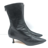 Manolo Blahnik Boots Black Leather Size 37.5 Pointed Toe Kitten Heel
