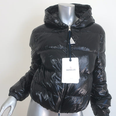 Pre-loved/Used Moncler Women's Coats & Jackets: $1450