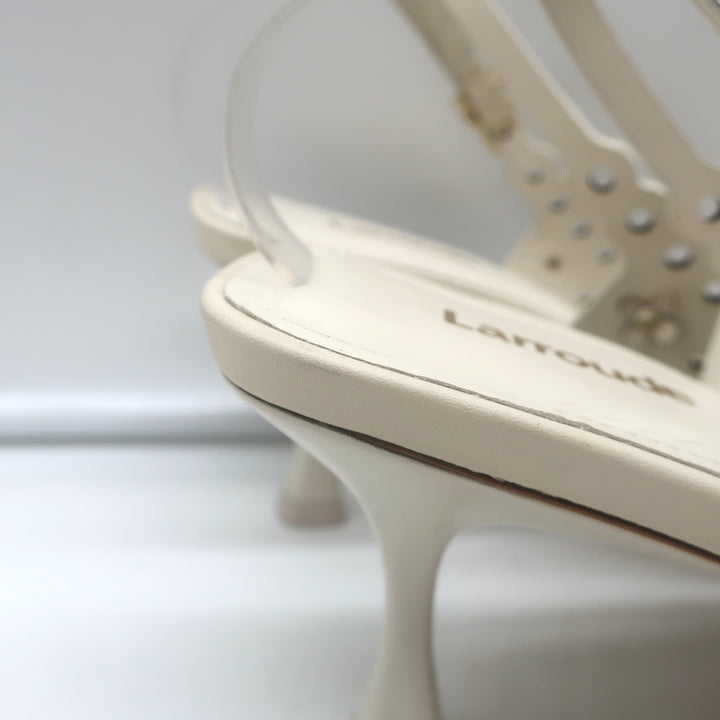 Larroude Jasmine flower-embellished perforated slingback pumps in ivory leather, authentic pre-owned, good condition