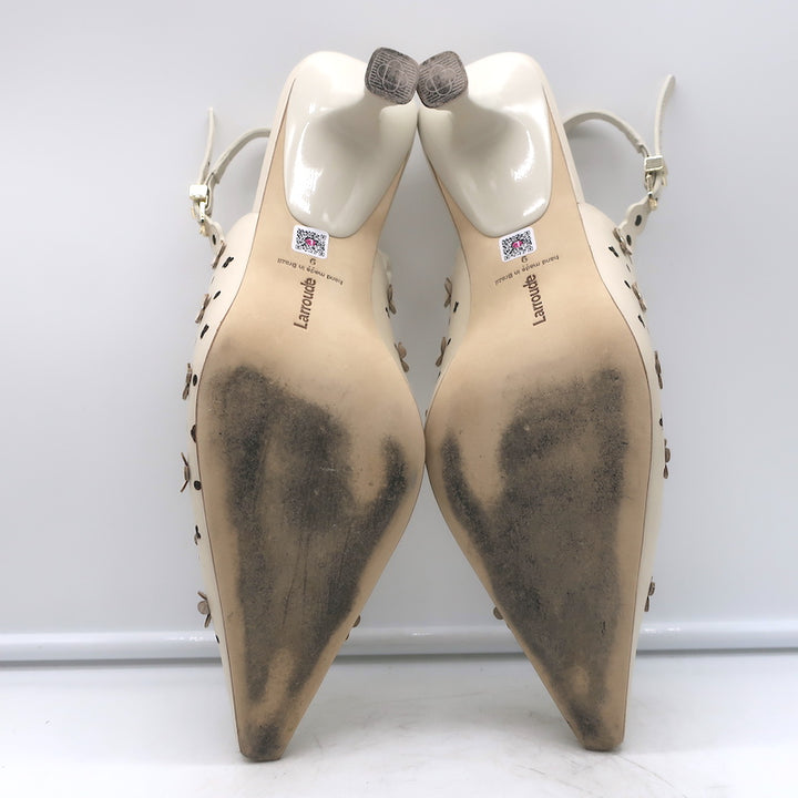 Larroude jasmine flower-embellished perforated slingback pumps in ivory leather, pre-owned, elegant designer condition