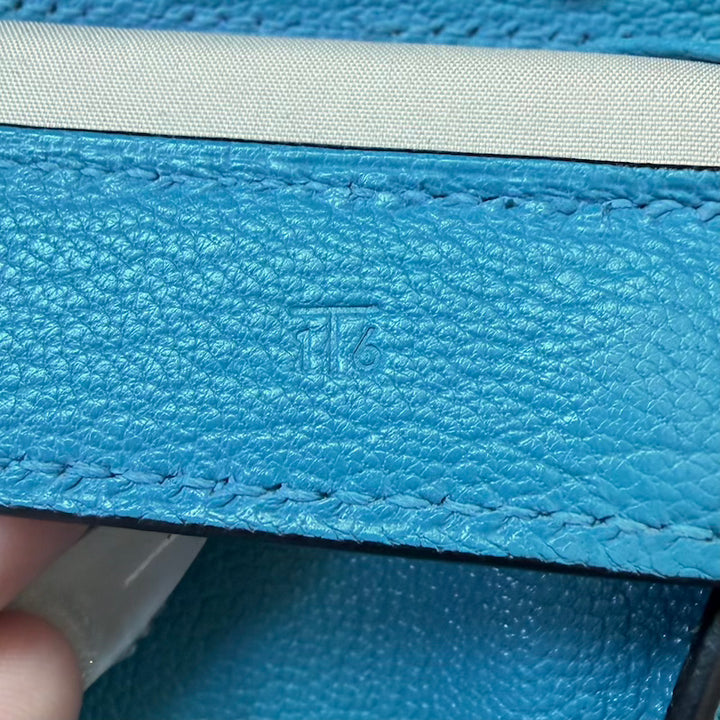 Hermes 2006 Karo GM Pouch Turquoise Epsom Leather Cosmetic Bag Palladium