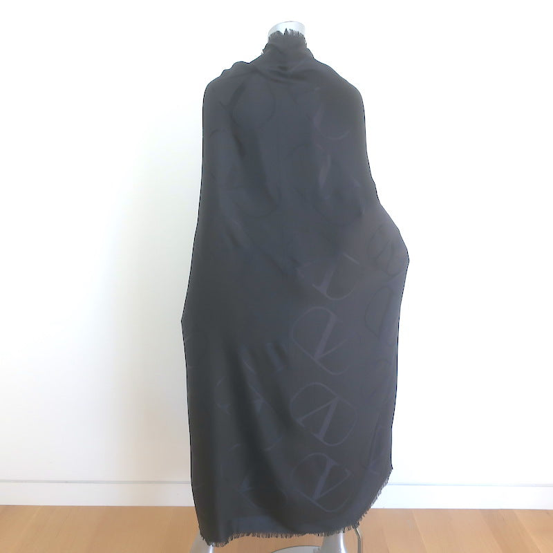 Valentino V Logo Signature Jacquard Shawl Black Silk-Wool NEW