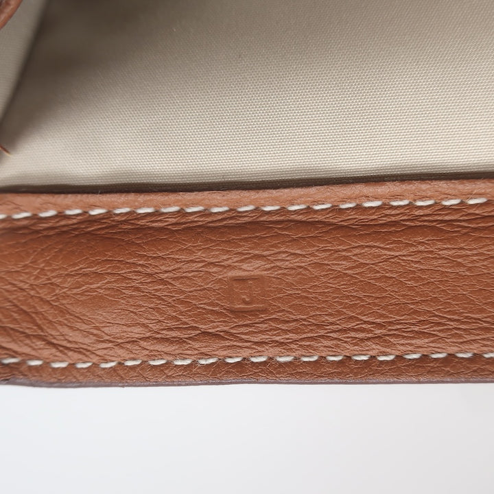 Hermes 2006 Karo GM Pouch Gold Swift Leather Cosmetic Bag Palladium Hardware