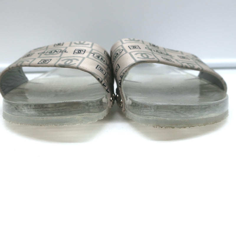 Chanel CC Acrylic Clog Sandals Silver Printed Satin Size 38 Flat Slides